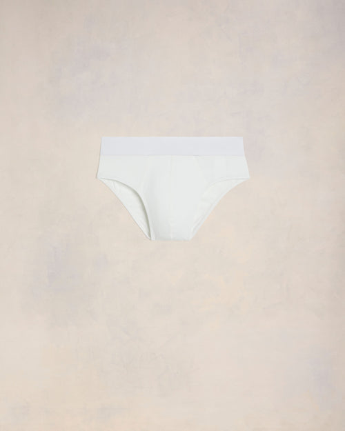 Ami de Coeur Brief - 1 - Ami Paris