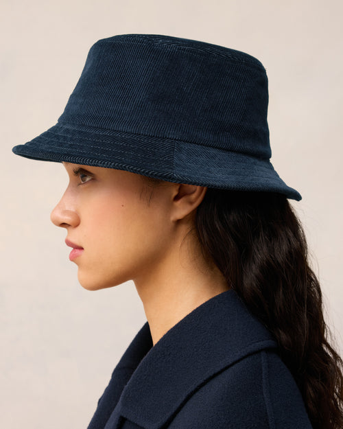 Tonal Ami de Coeur Embroidery Bucket Hat - 11 - Ami Paris