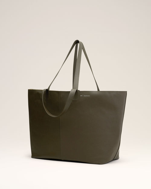 Green Leather Midi Maxi Tote Bag - 2 - Ami Paris