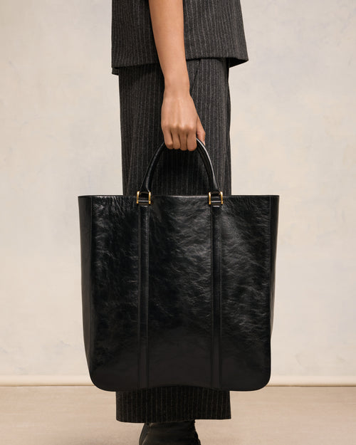 Black Leather North South Tote Bag - 4 - Ami Paris