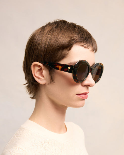 Rounded Ami de Coeur Sunglasses - 4 - Ami Paris