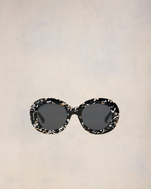 							Rounded Ami de Coeur Sunglasses - 3						 - Ami Paris