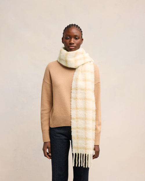 Checkered Ami Label Scarf - 5 - Ami Paris