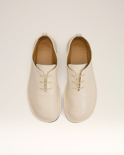 Beige Leather One Cut Shoes - 5 - Ami Paris