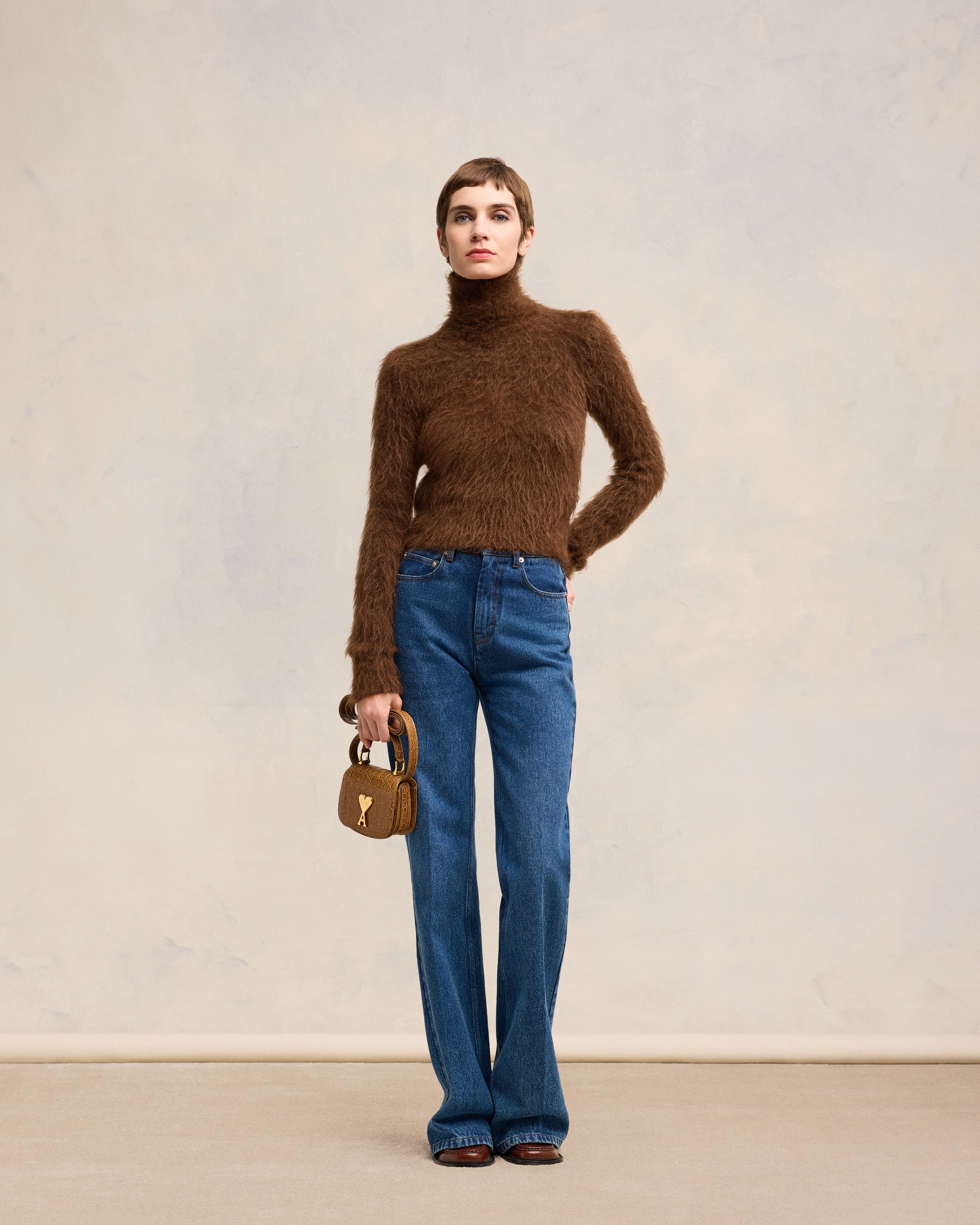 Designer Sweaters & Cardigans for Women | AMI PARIS US