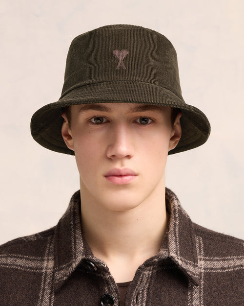 Tonal Ami de Coeur Embroidery Bucket Hat - 2 - Ami Paris